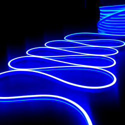 Neon flex ALBASTRU 8W/M 5x11MM 2835 24V IP65